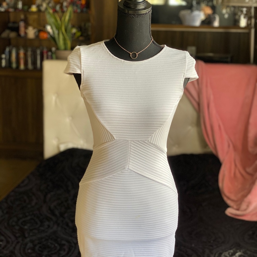 Guess classy white mini